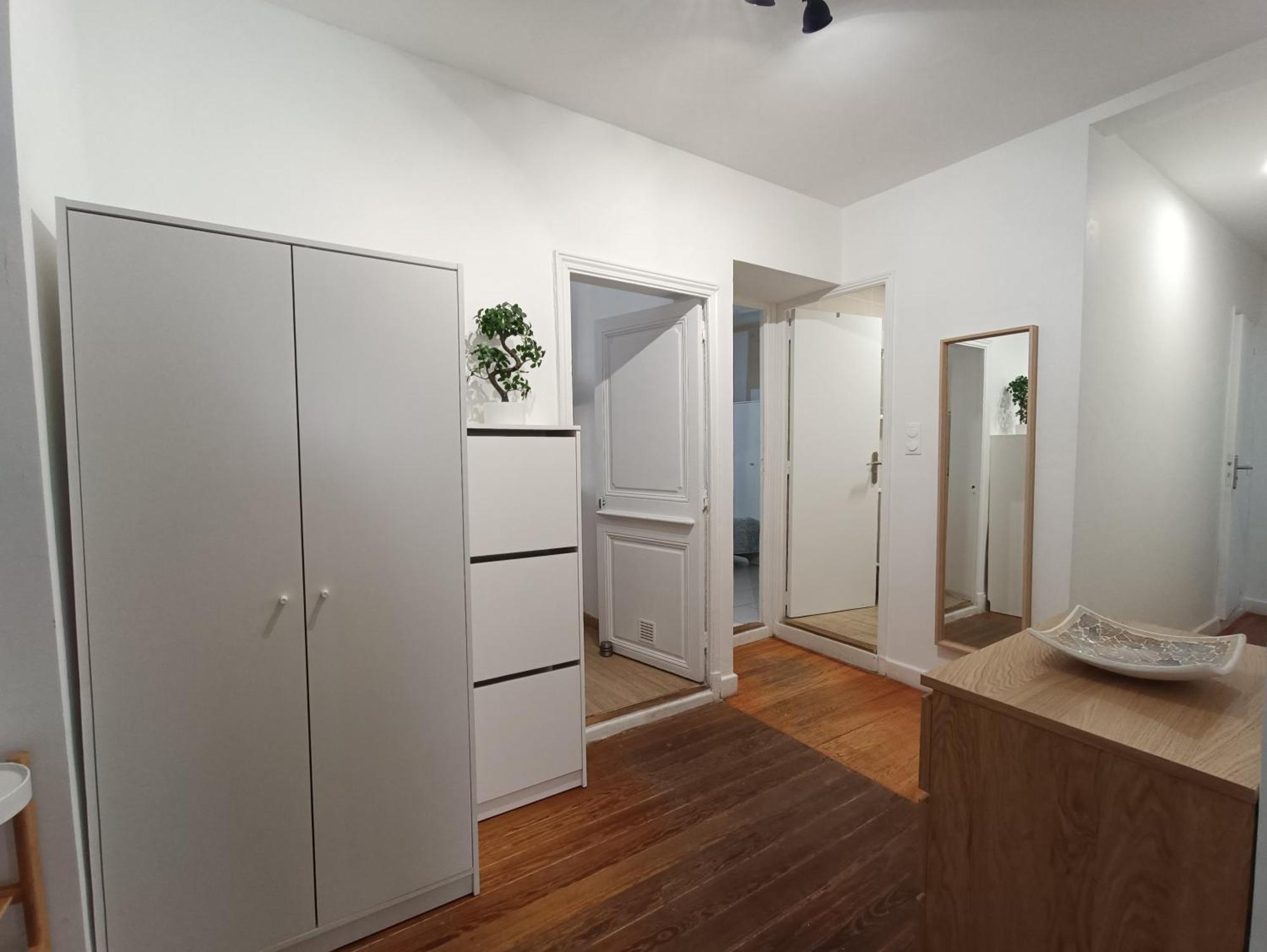 Appartements Et Studio Renoves En 2022, Intra Muros Avignon Exterior photo